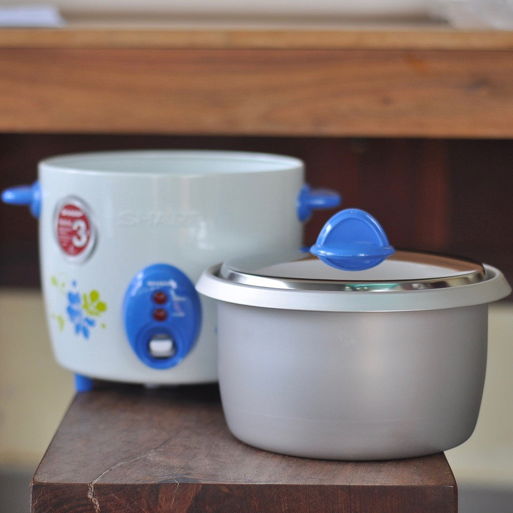 Nồi Cơm Điện 1 Lít SHARP KSH-D11 - Thái Lan (Giao Màu Ngẫu Nhiên)